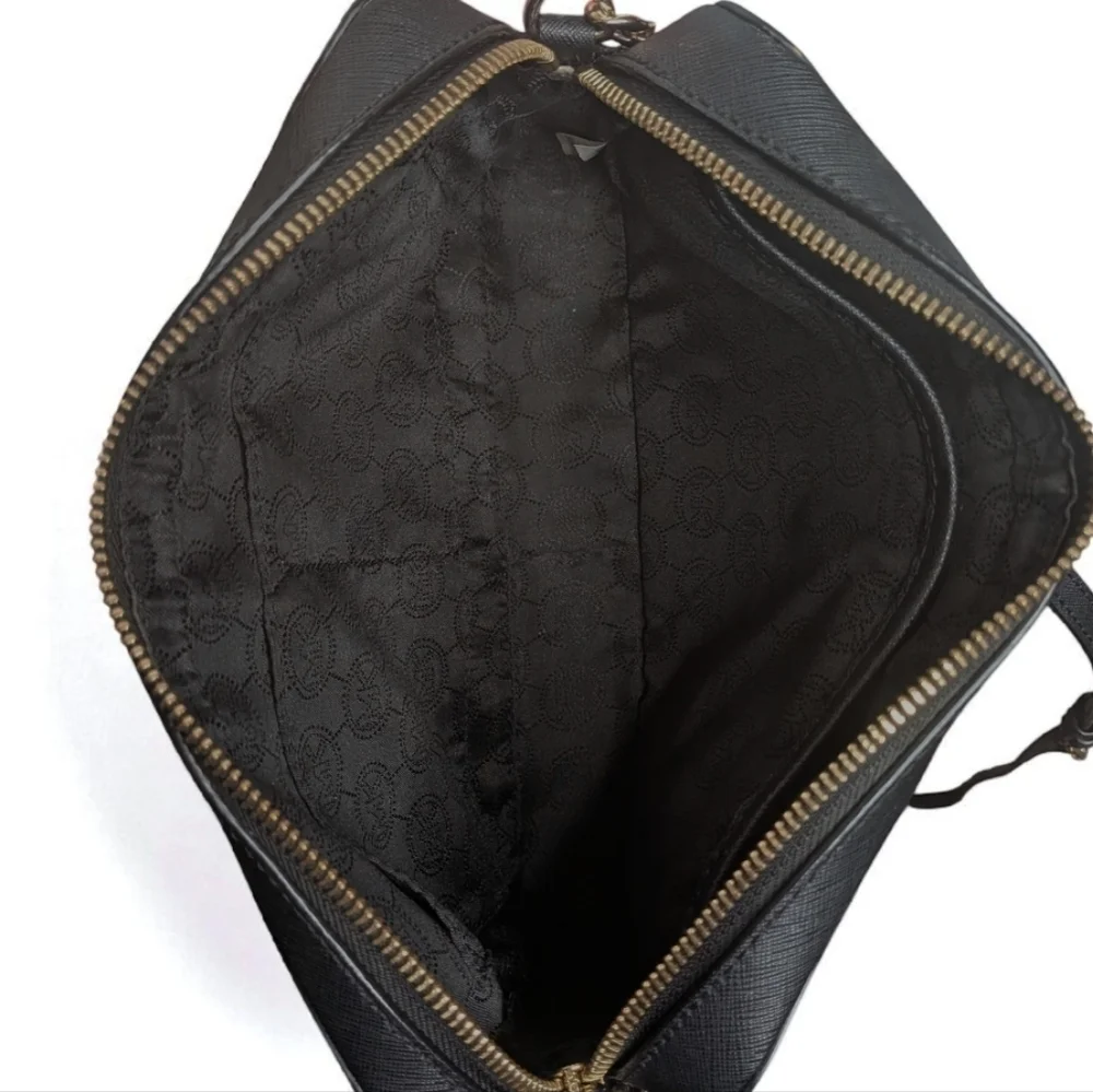 MICHAEL KORS Black Saffiano Leather Crossbody Bag Chain Strap Purse